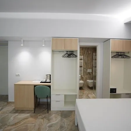 Harmony & Couette-café Tropea