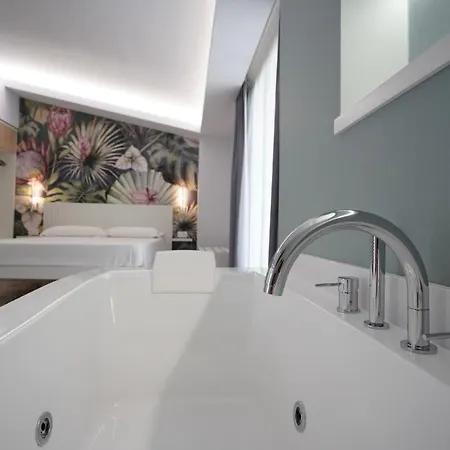 Harmony & 4* Tropea