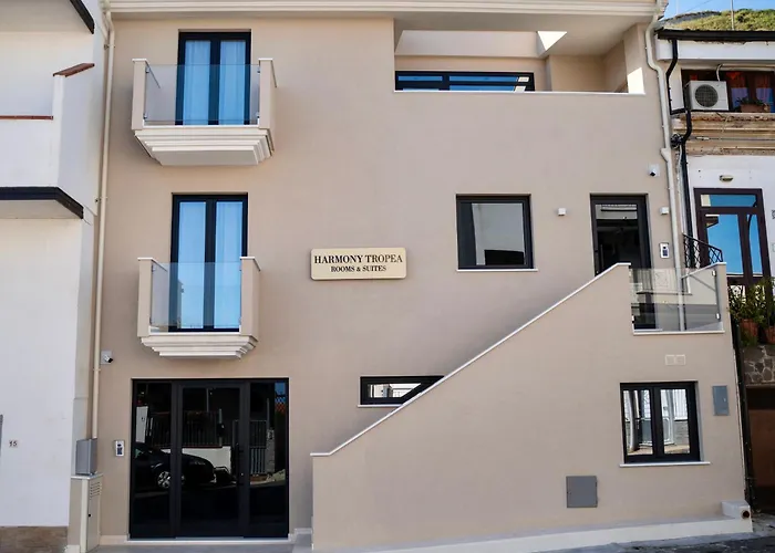 Alojamento de Acomodação e Pequeno-almoço Harmony & Tropea